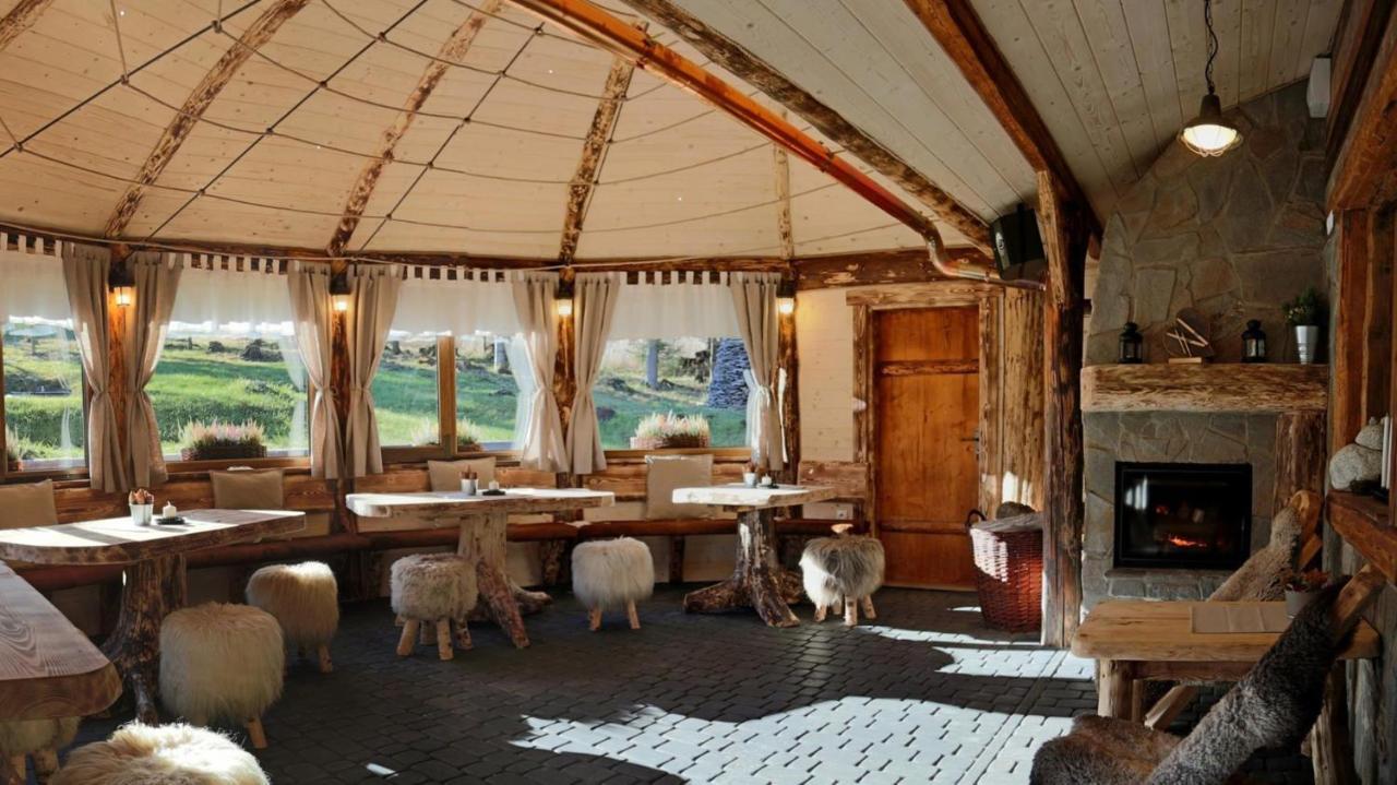 Chata Baba Yaga Zdiar Exterior photo